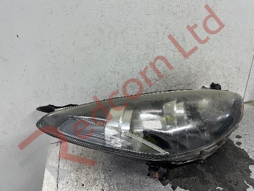 MAZDA 2 2010-2014 HEADLIGHT HEADLAMP RIGHT SIDE