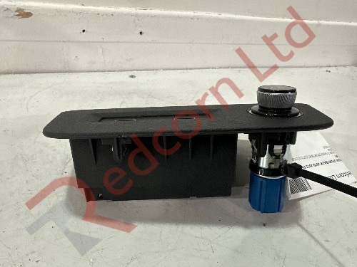 AUDI E-TRON SPORTBACK 2020-2023 REAR CONSOLE PANEL & USB PORT