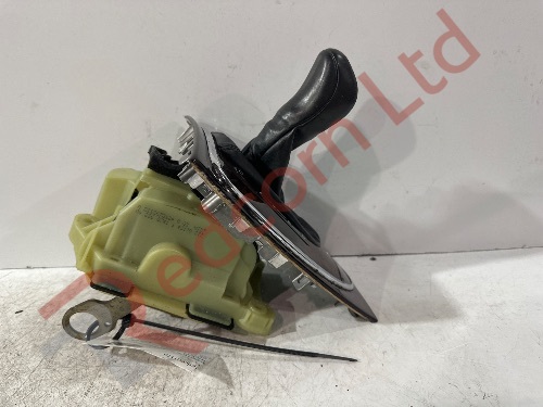 MERCEDES-BENZ E CLASS W211 2002-2006 AUTOMATIC GEAR SHIFT SELECTOR