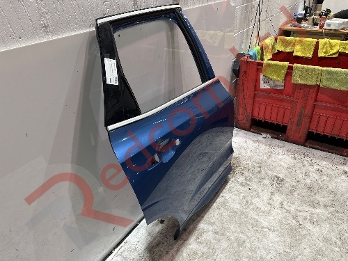 VOLVO XC60 MK2 2017-2023 DOOR BARE REAR RIGHT SIDE BLUE