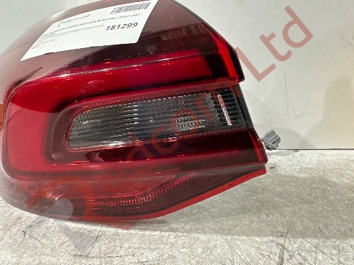FORD FOCUS MK4 HATCH 2022-2025 REAR TAIL LIGHT LEFT SIDE OUTER
