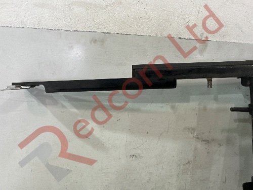 MERCEDES-BENZ CLS C218 2011-2014 QUARTER WINDOW GLASS REAR LEFT SIDE