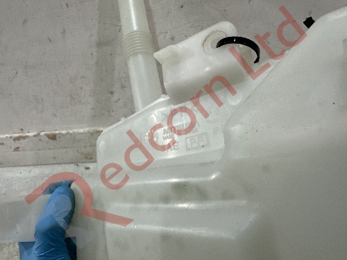 MITSUBISHI OUTLANDER PHEV 2015-2021 WINDSCREEN WASHER BOTTLE & PUMP