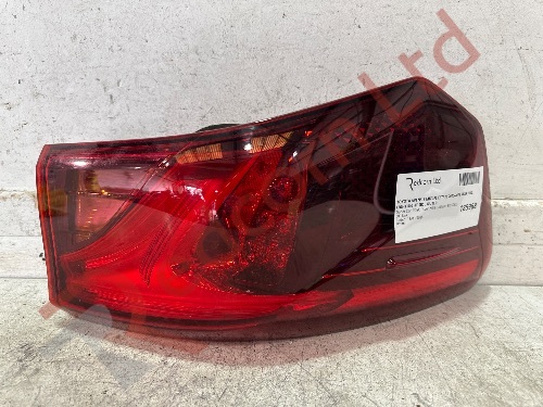 TOYOTA AVENSIS MK3 FL ESTATE 2015-2018 REAR TAIL LIGHT RIGHT SIDE OUTER