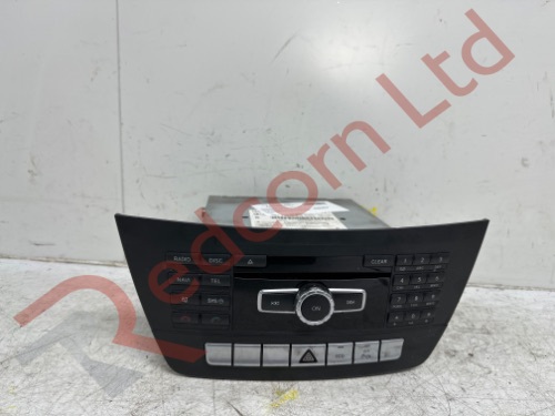 MERCEDES-BENZ C CLASS C220 2012-2015 4DR Sat Nav Head Unit