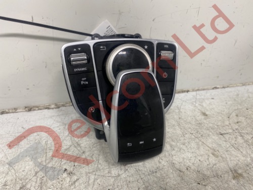 MERCEDES-BENZ C 220 Amg Line 17-23 Sat Nav Touch Pad Control