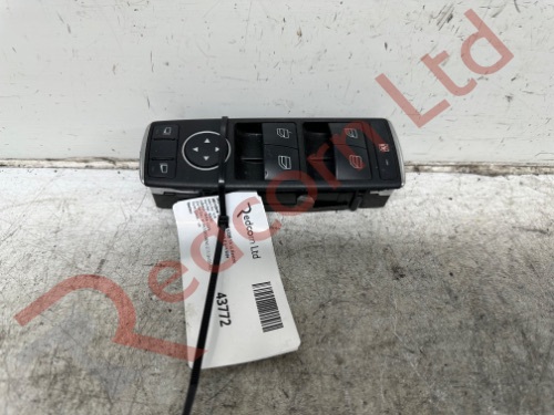 MERCEDES-BENZ E Class E220 2010-2016 Electric Window Switch Front Right O/S