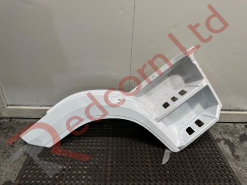 MERCEDES-BENZ ATEGO 2013 Upper Step Wing (NEW)
