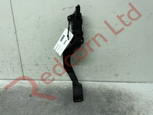 VAUXHALL Corsa SE 2019-2023 Throttle Pedal