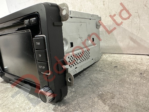 VOLKSWAGEN SCIROCCO 2008-2014 STEREO RADIO HEAD UNIT CD PLAYER NO CODE